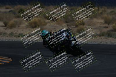 media/Mar-26-2023-CVMA (Sun) [[318ada6d46]]/Race 13 500 Supersport-350 Supersport/